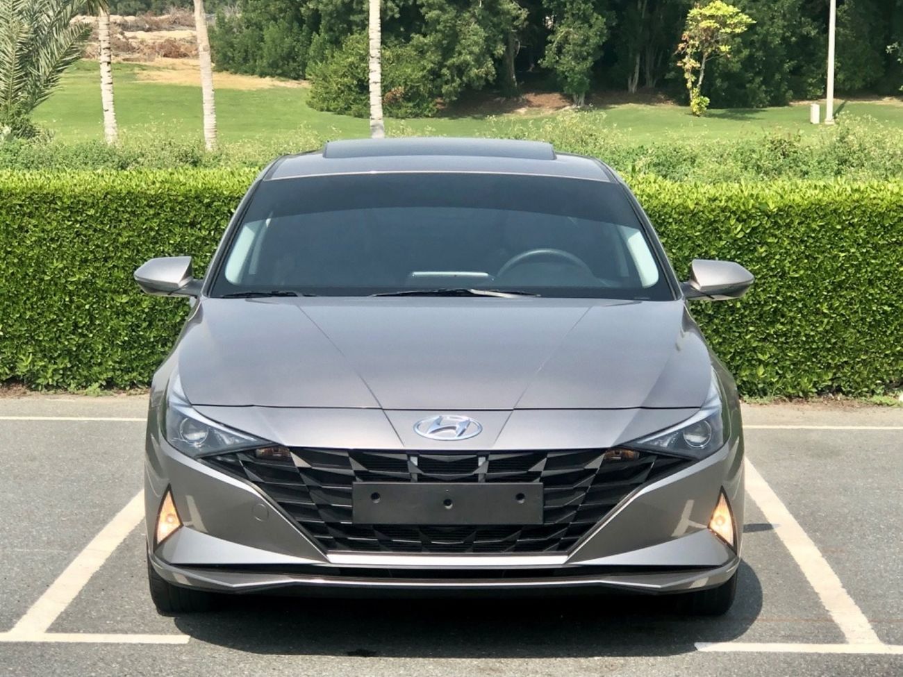 هيونداي إلانترا Hyundai Elentra ( 2.0L) 2023 Sunroof Original paint