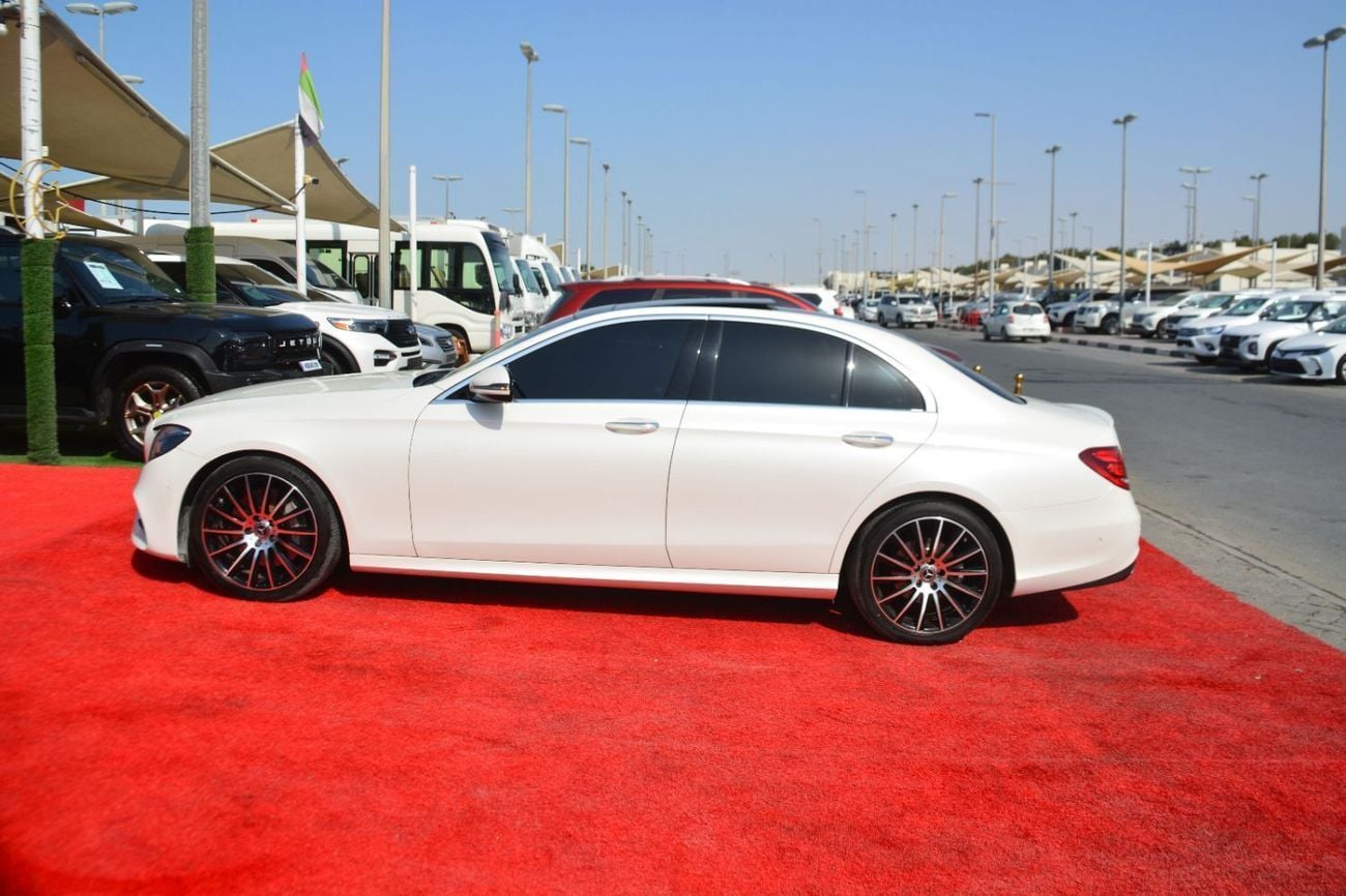 مرسيدس بنز E300 AMG Premium + 2.0L