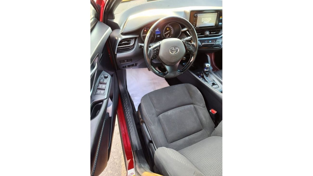 Toyota CHR TOYOTA CHR 2018 FULL OPTION