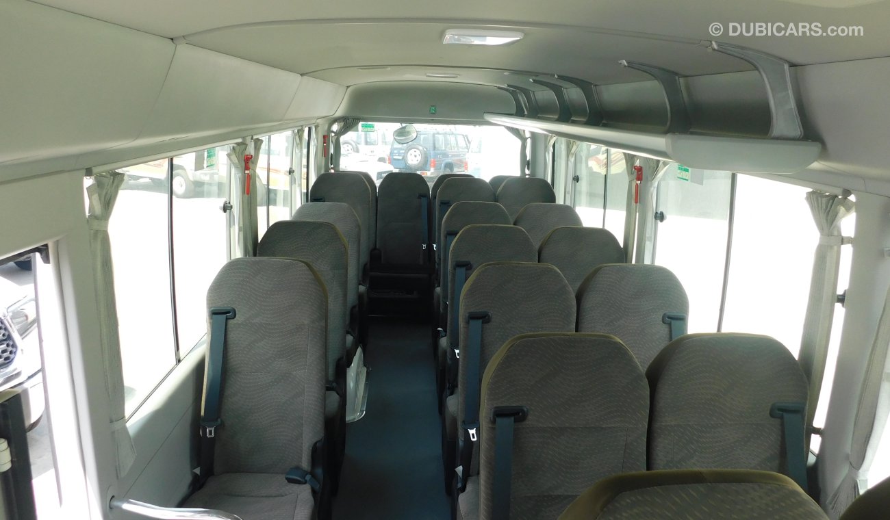 Toyota Coaster 4.2L Diesel Bus 23 passengers M/T - Auto folding door