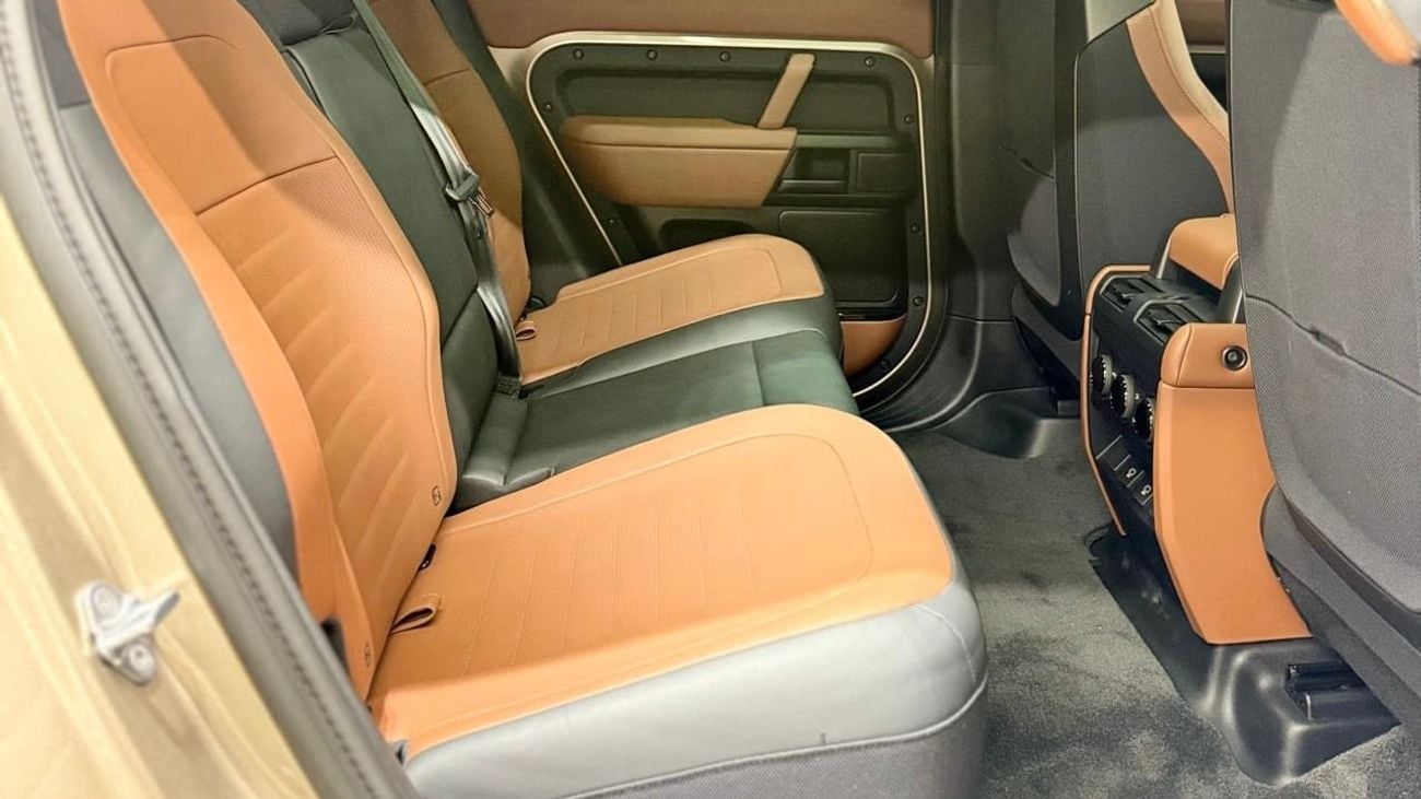 لاند روفر ديفندر 110 P635 OCTA V8