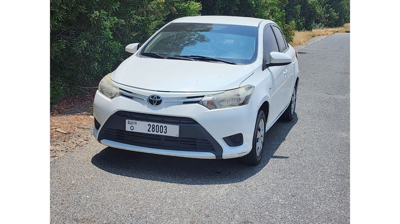 تويوتا يارس SE تويوتا يارس