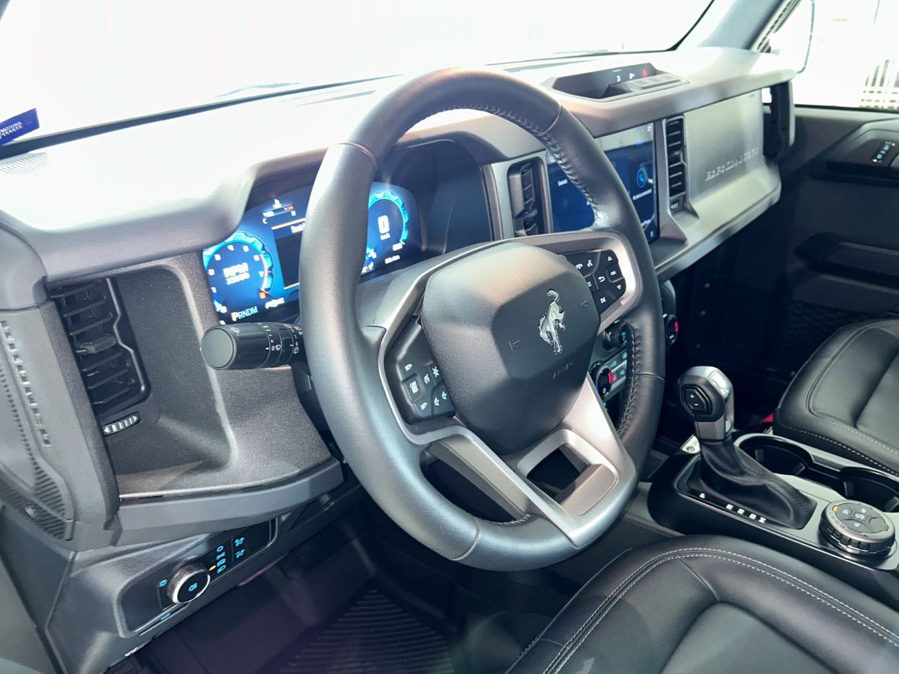 Ford Bronco Big Band 2.3L (5 Seater) B4D2225 BRONCO 4 DOORS BIG BEND 222A 2.3L I4 ECOBOOST VINYL + TOW BAR