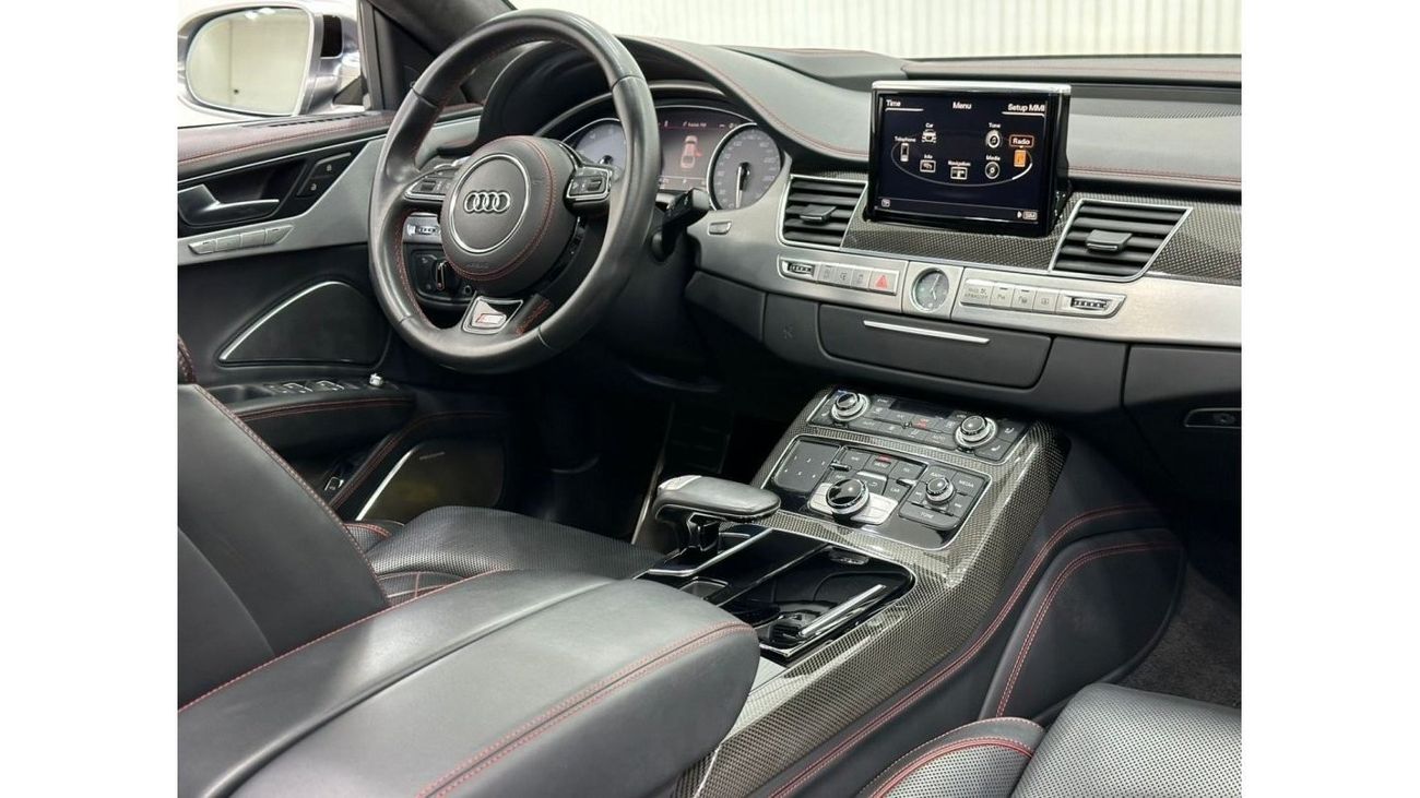 Audi S8 TFSI quattro 2015 Audi S8 Quattro, Full Service History, Full Options, Excellent Condition, GCC Spec