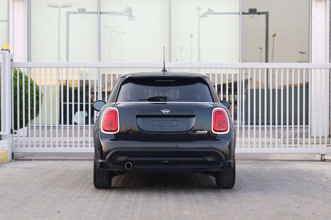 Mini Cooper Std 1.5L (5 Seater)