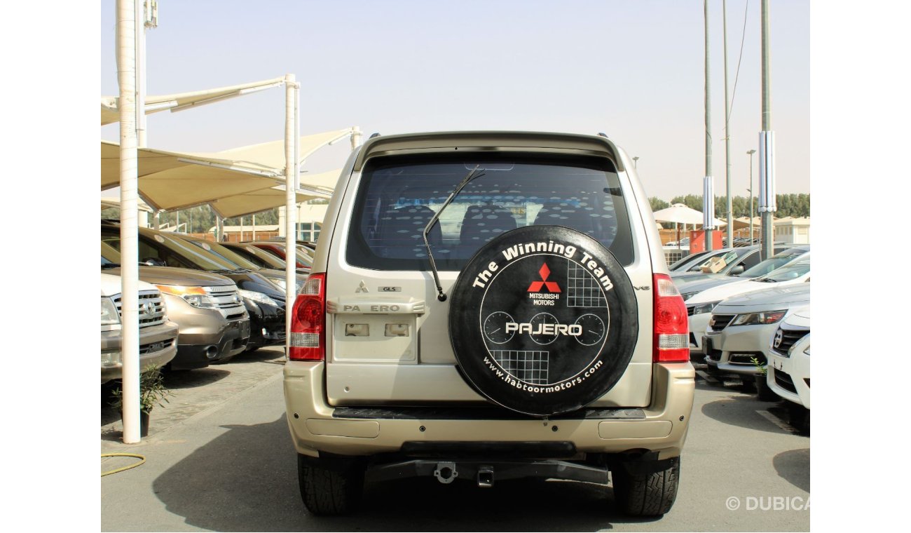 Mitsubishi Pajero COUPE  - GCC - CAR IS IN PERFECT CONDITION INSIDE OUT - ACCIDENTS FREE