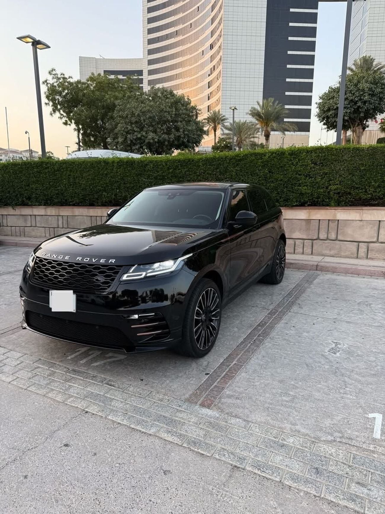 لاند روفر رينج روفر فيلار