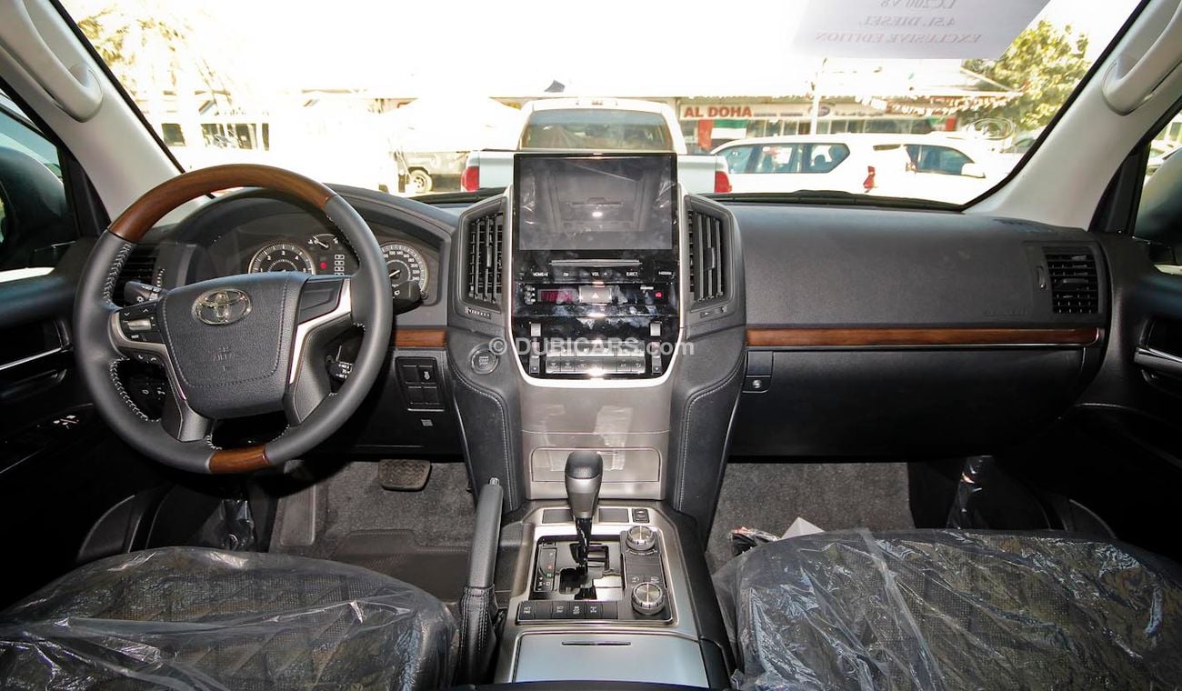 Toyota Land Cruiser LC200  GXR V8 4.5L Diesel
