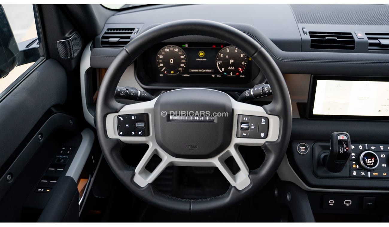 لاند روفر ديفندر | 110 P400 |   XS black edition | 2023 | Full Option