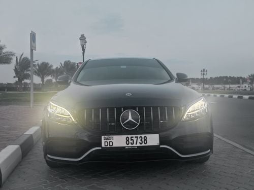 Mercedes-Benz C 300 Std 2.0L (258 HP)