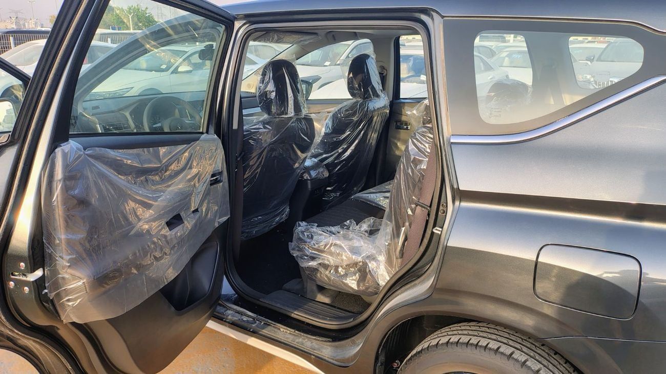 Mitsubishi Xpander MID OPTIONS