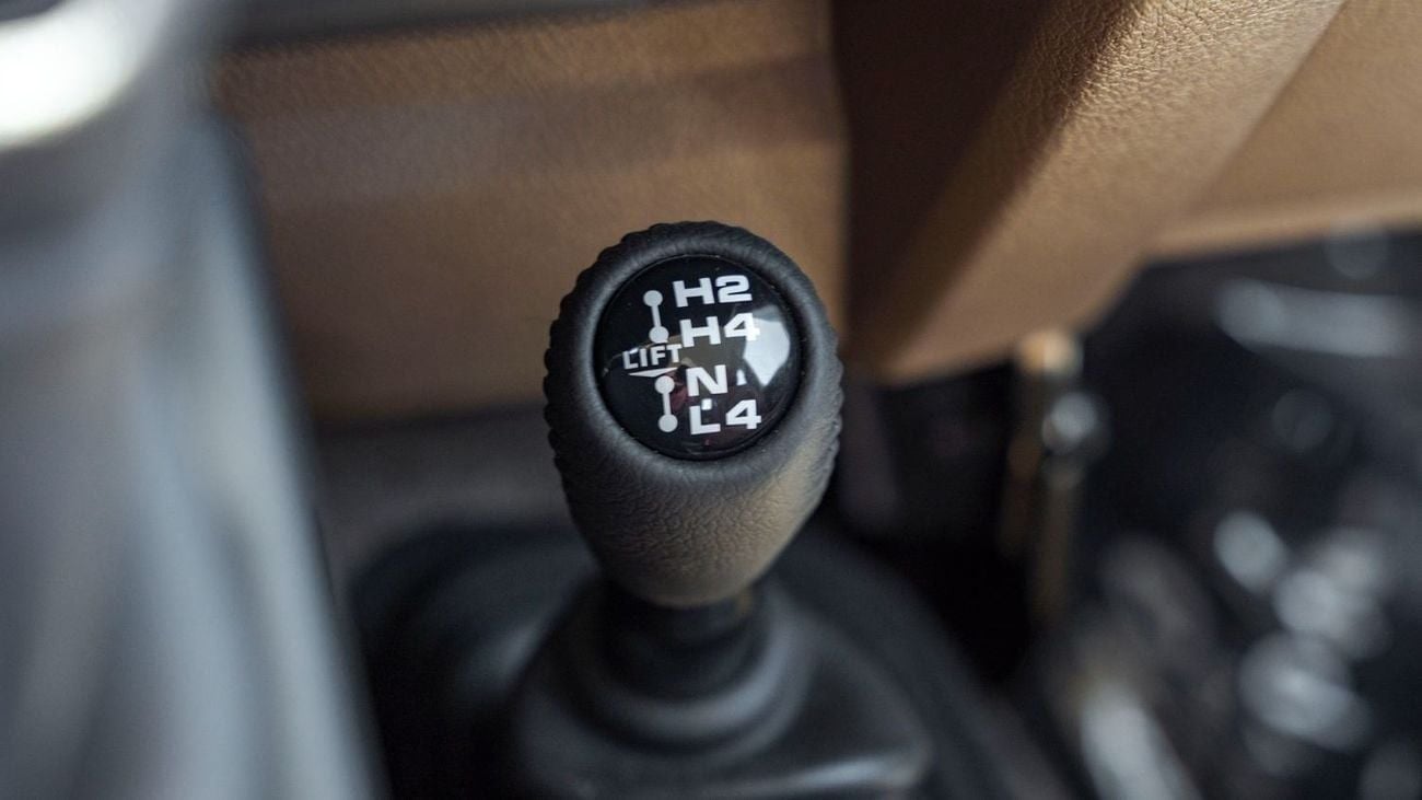 Toyota Land Cruiser 70 2025 Toyota Land Cruiser LC71 2.8L AT Diesel