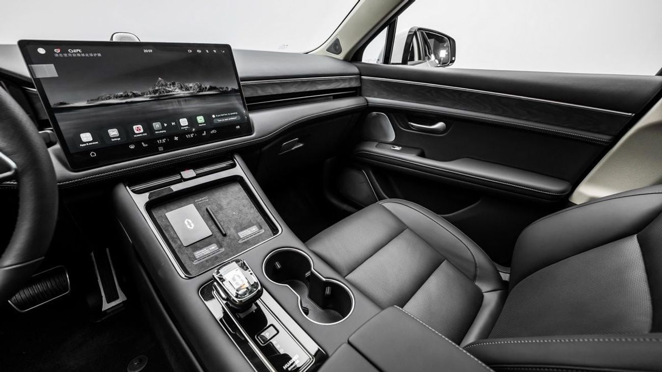 Aito 5 - 2023 - Chinese Specs