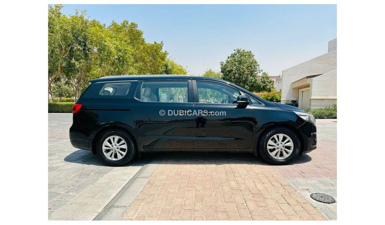 Kia Carnival 1000 PM || GRAND CARNIVAL 3.3 V6 LX || GCC || 0% DP || WELL MAINTAINED