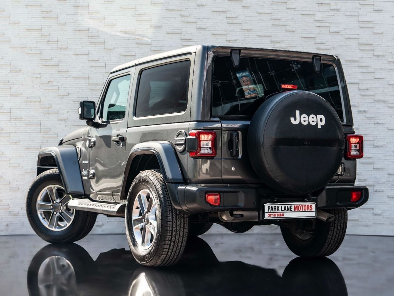 Jeep Wrangler Sahara 3.6L A/T (5 Seater)