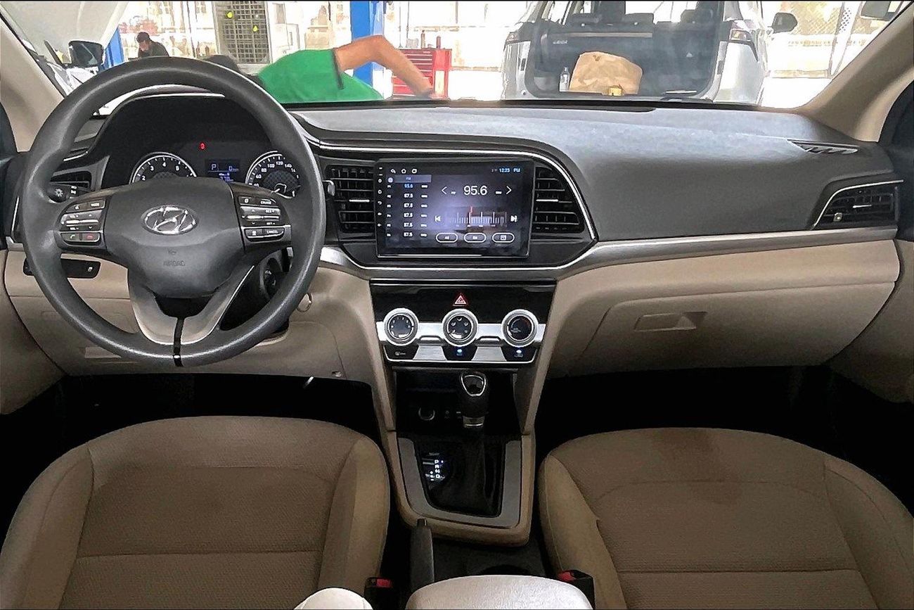 Hyundai Elantra Comfort | Guaranteed Warranty | 0 Down Payment