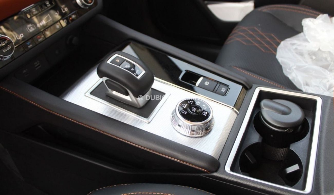 Mitsubishi Outlander 2.5L 4WD AT