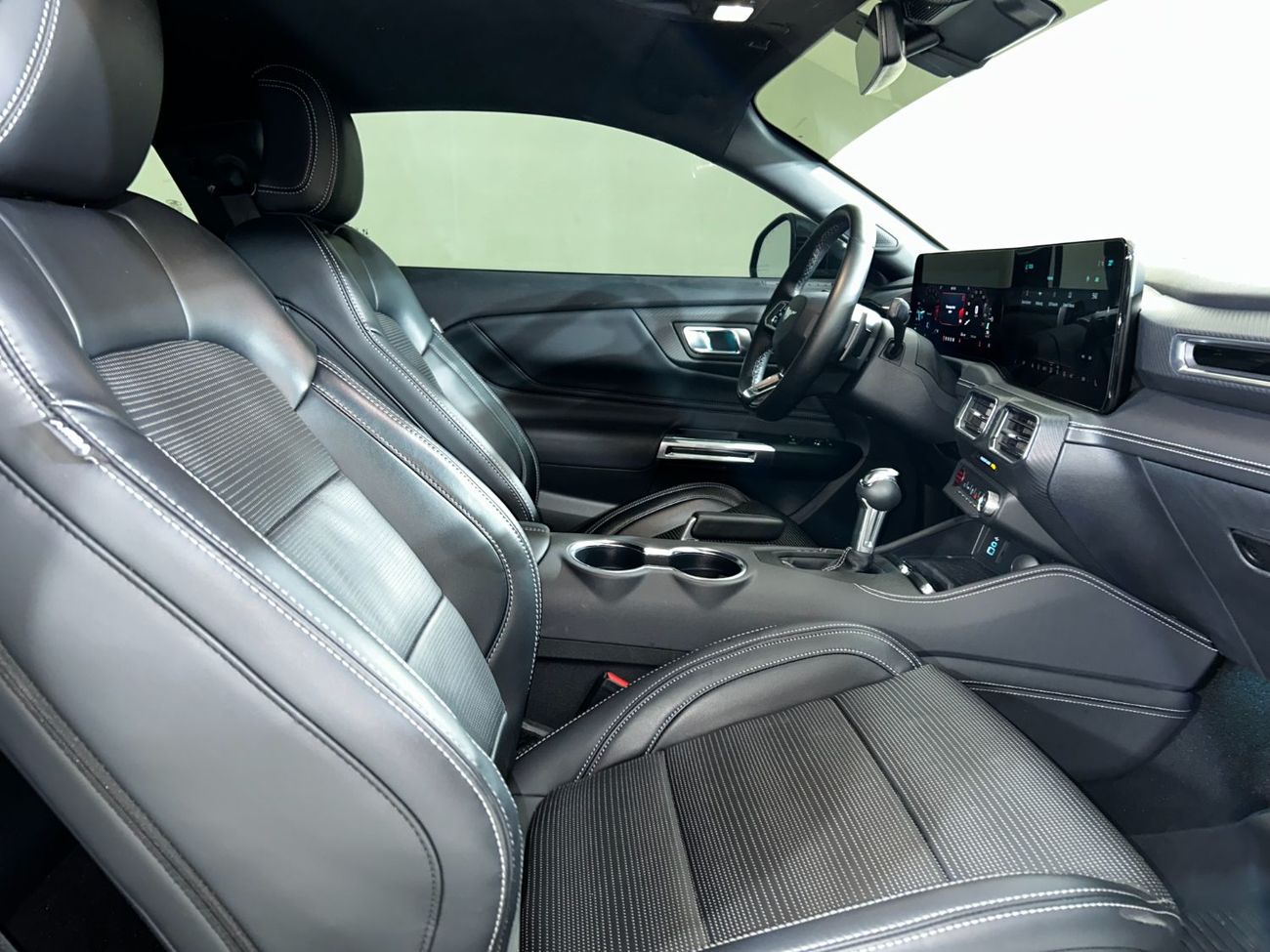 فورد موستانج GT Premium 5.0L (486 HP) Coupe A/T