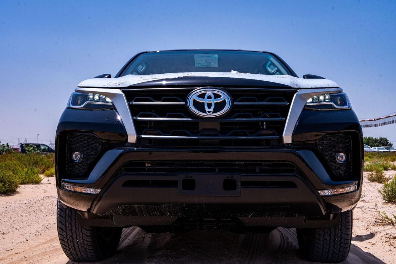 Toyota Fortuner EXR Toyota Fortuner 2026 2.7L 4×4 SUV  black