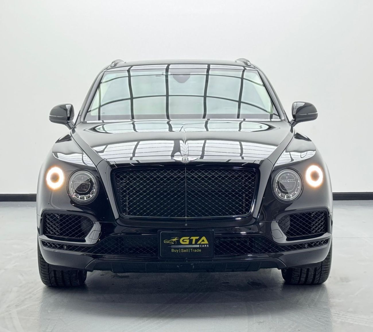 بنتلي بينتايجا 2018 Bentley Bentayga W12 Speed, Service History, 1 Year warranty, Excellent Condition, Low Km