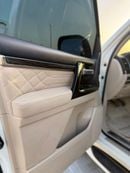 تويوتا لاند كروزر GXR 4.6L