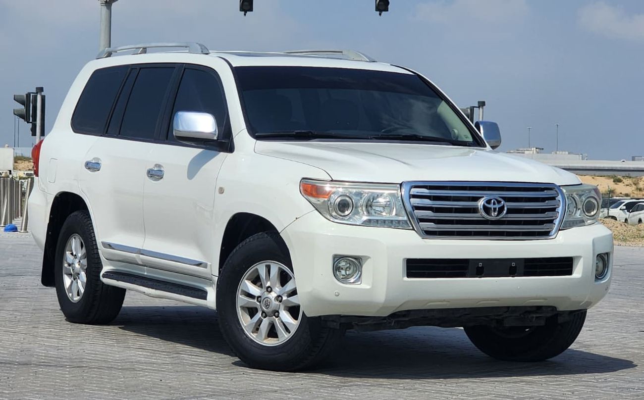 Toyota Land Cruiser VXR V8