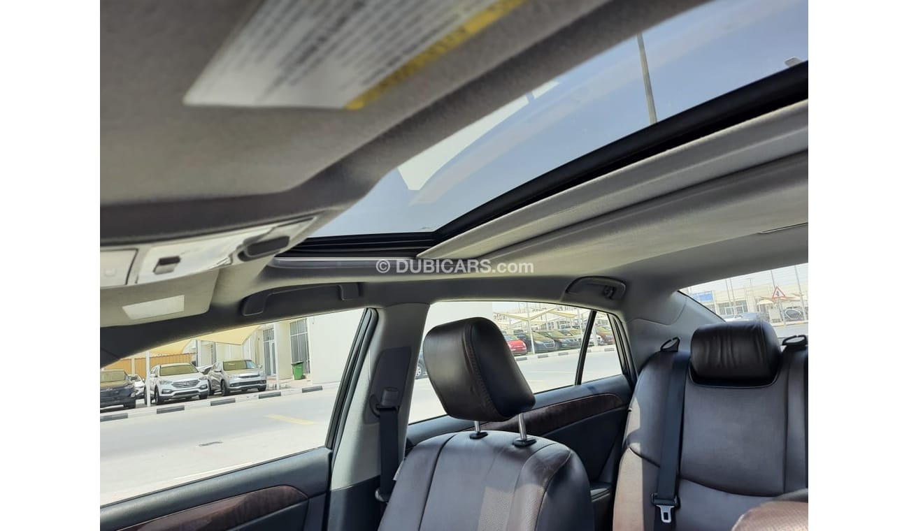 Toyota Avalon Toyota avalon 2011 limetd full options