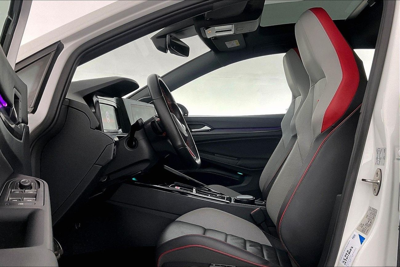 Volvo XC40 T4 R Design | Guaranteed Warranty | 0 Down Payment