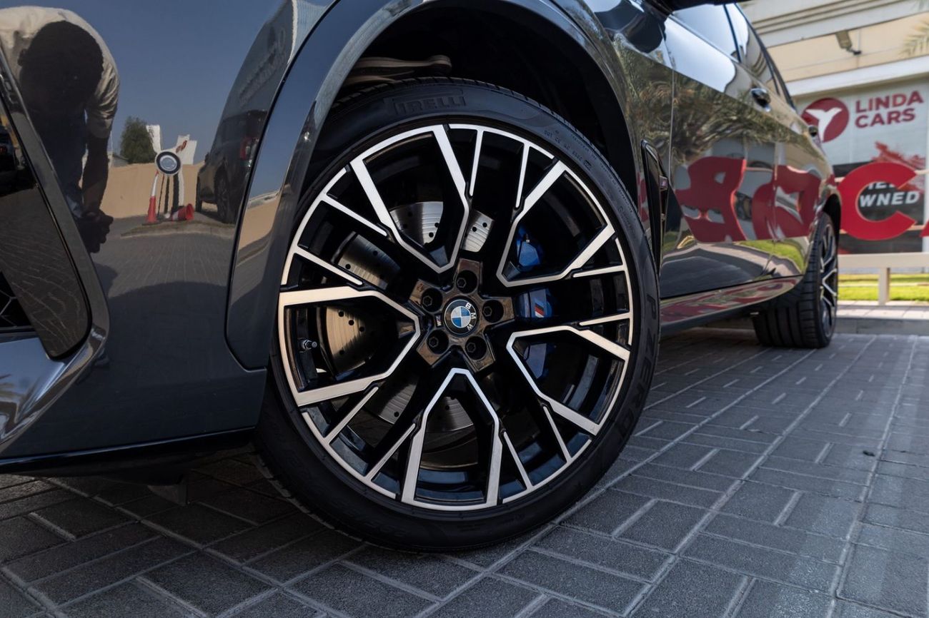 BMW X5 Competition 4.4L BMW X5 M Competition 2022 GCC | | Agency Warranty | Service Contract