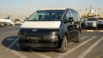 هيونداي ستاريا Premium 11-Seater Mid Option Panoramic Roof 2025YM