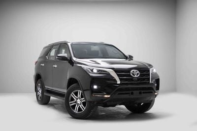 تويوتا فورتونر EXR 2.7L - Attitude Black Inside Sand Beige | Export