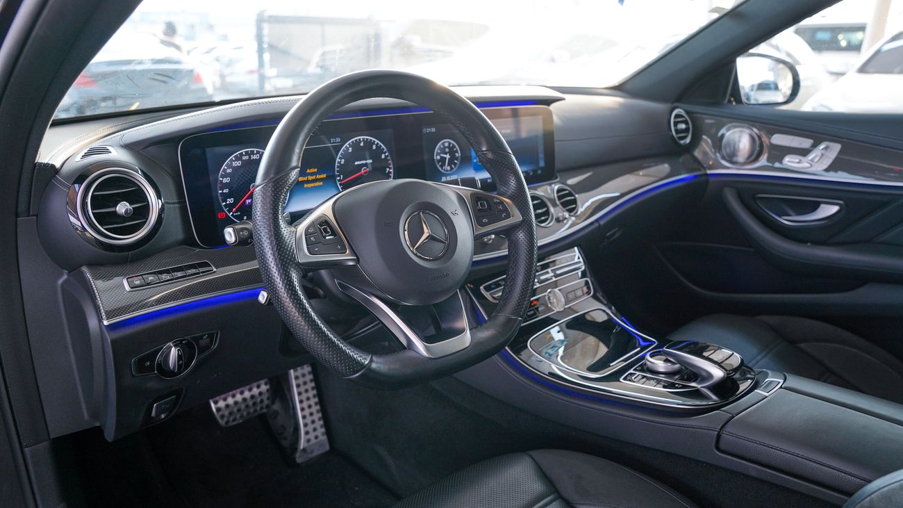 مرسيدس بنز E 43 AMG