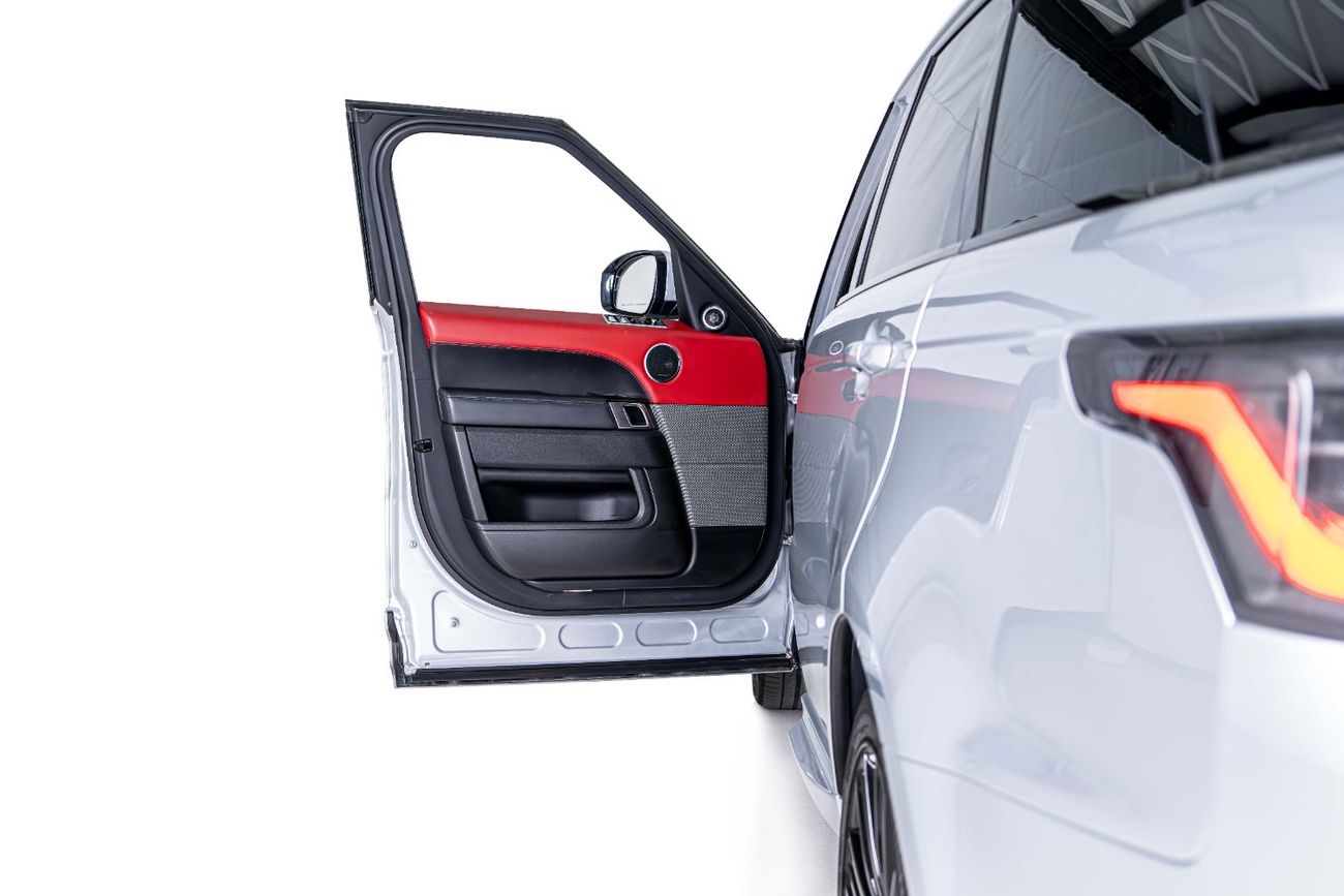 Land Rover Range Rover Sport HSE Dynamic 3.0L GCC-Al Tayer Full Service History-37,000 Km ONLY-Immaculate Condition