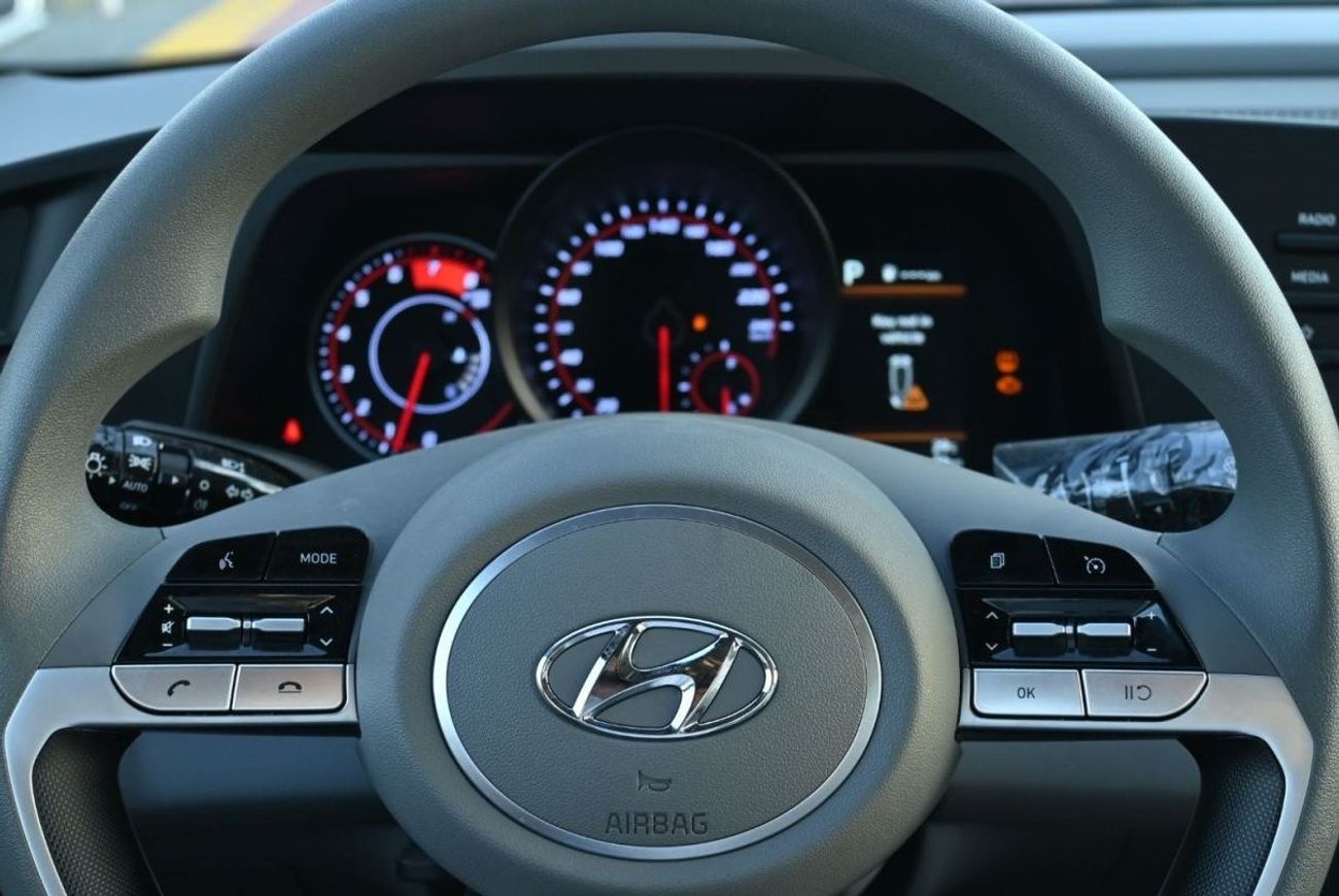 هيونداي إلانترا Hyundai Elantra 1.6L Petrol, Model 2023, Color Red