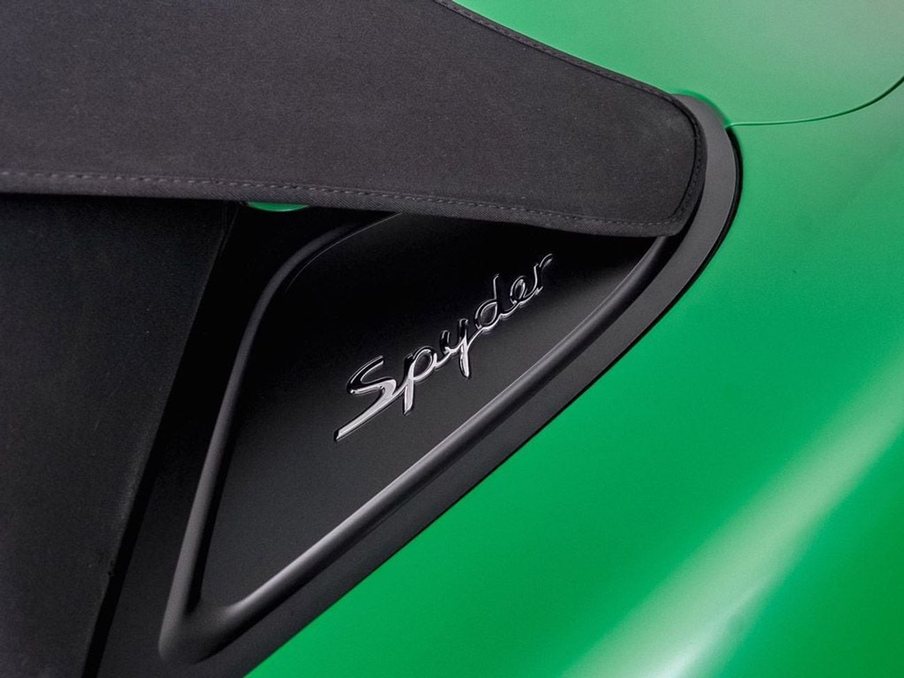 Porsche 718 Spyder 2023 Porsche 718 Spyder / Porsche Warranty / Japanese Spec Grade 5A