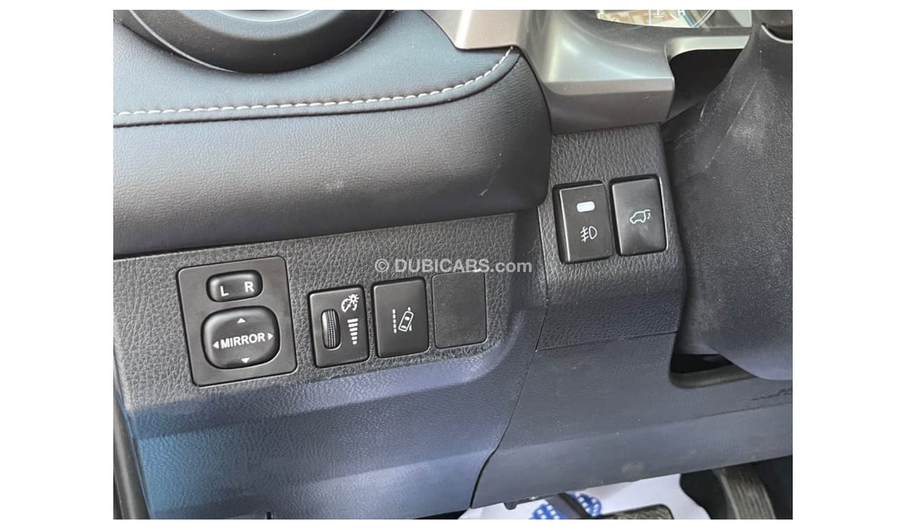 Toyota RAV4 2017 TOYOTA RAV4 XLE HYBRID 4x4 IMPORTED FROM USA