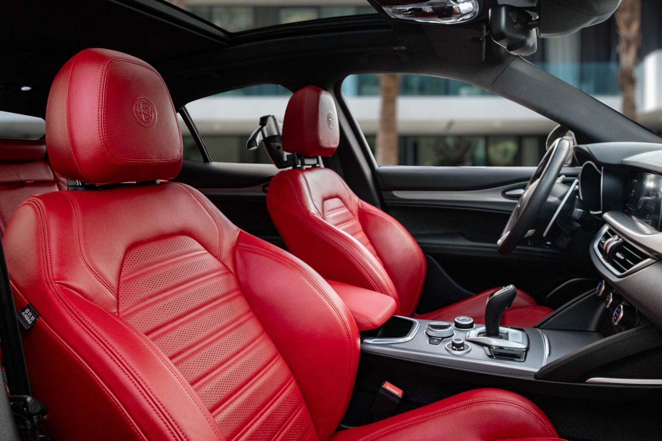 Alfa Romeo Stelvio Stelvio Veloce | 2,840 P.M | 0% Downpayment | Agency Warranty!