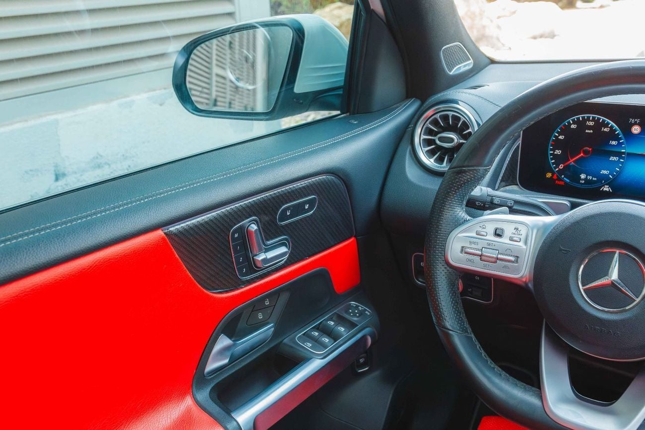 مرسيدس بنز GLB 250 4MATIC 2.0L (221 HP)