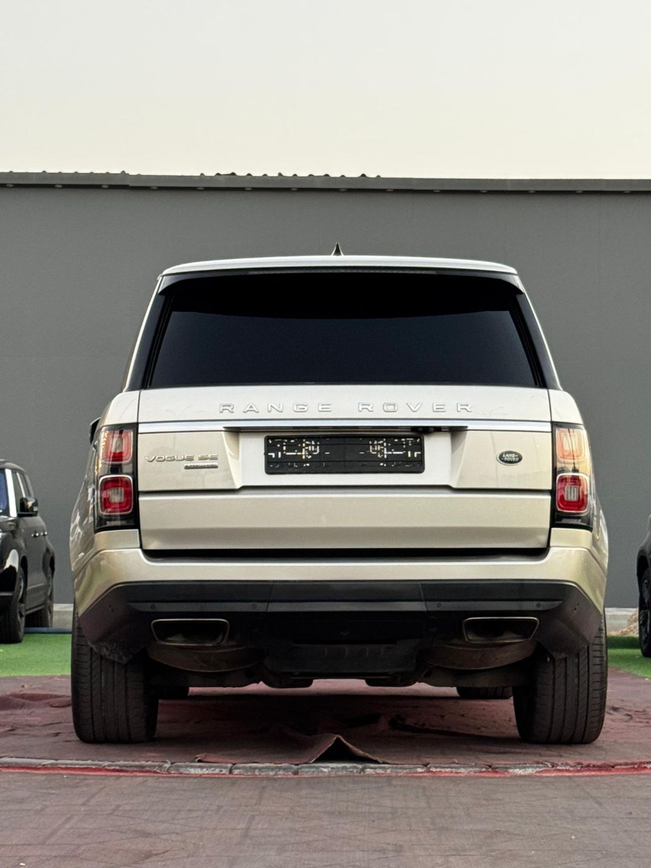 لاند روفر رينج روفر HSE 3.0L (380 HP)