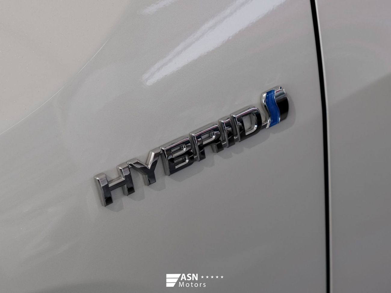 Toyota RAV4 2.5L Hybrid E-CVT AWD Elite Plus Edition 2025 (Export Price)