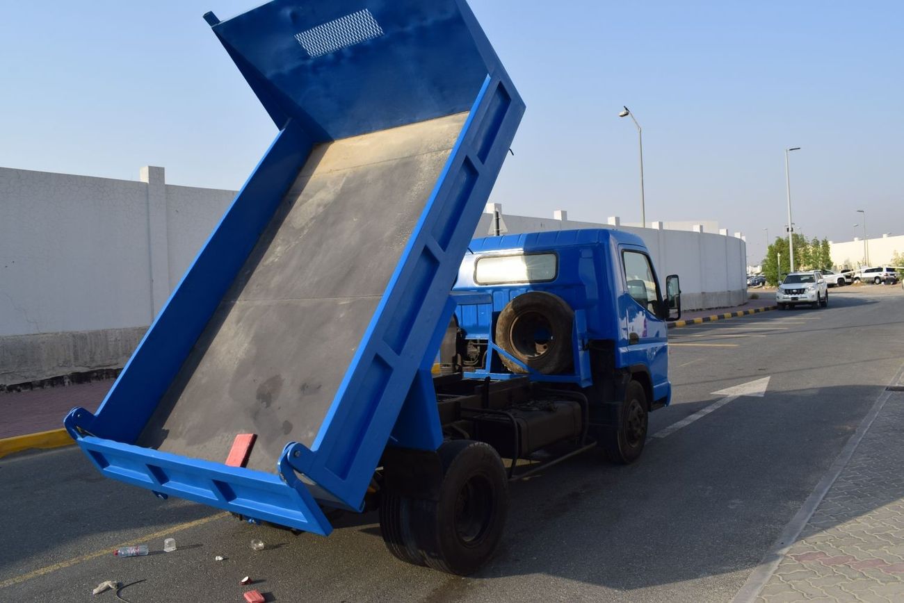 Mitsubishi Fuso Canter Mitsubishi Canter Dumper, model:2007. Excellent condition