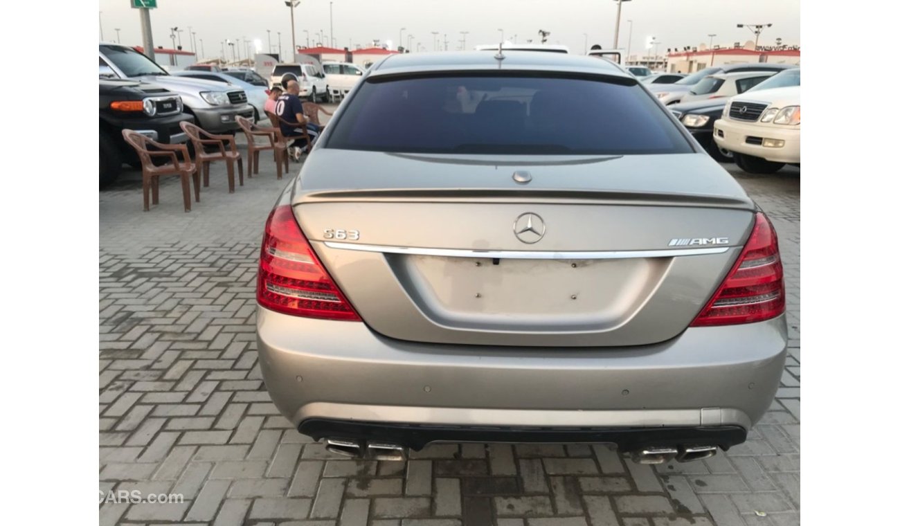 Mercedes-Benz 500 مرسيدسS550 بحالة ممتازة 2007 بدي كت63