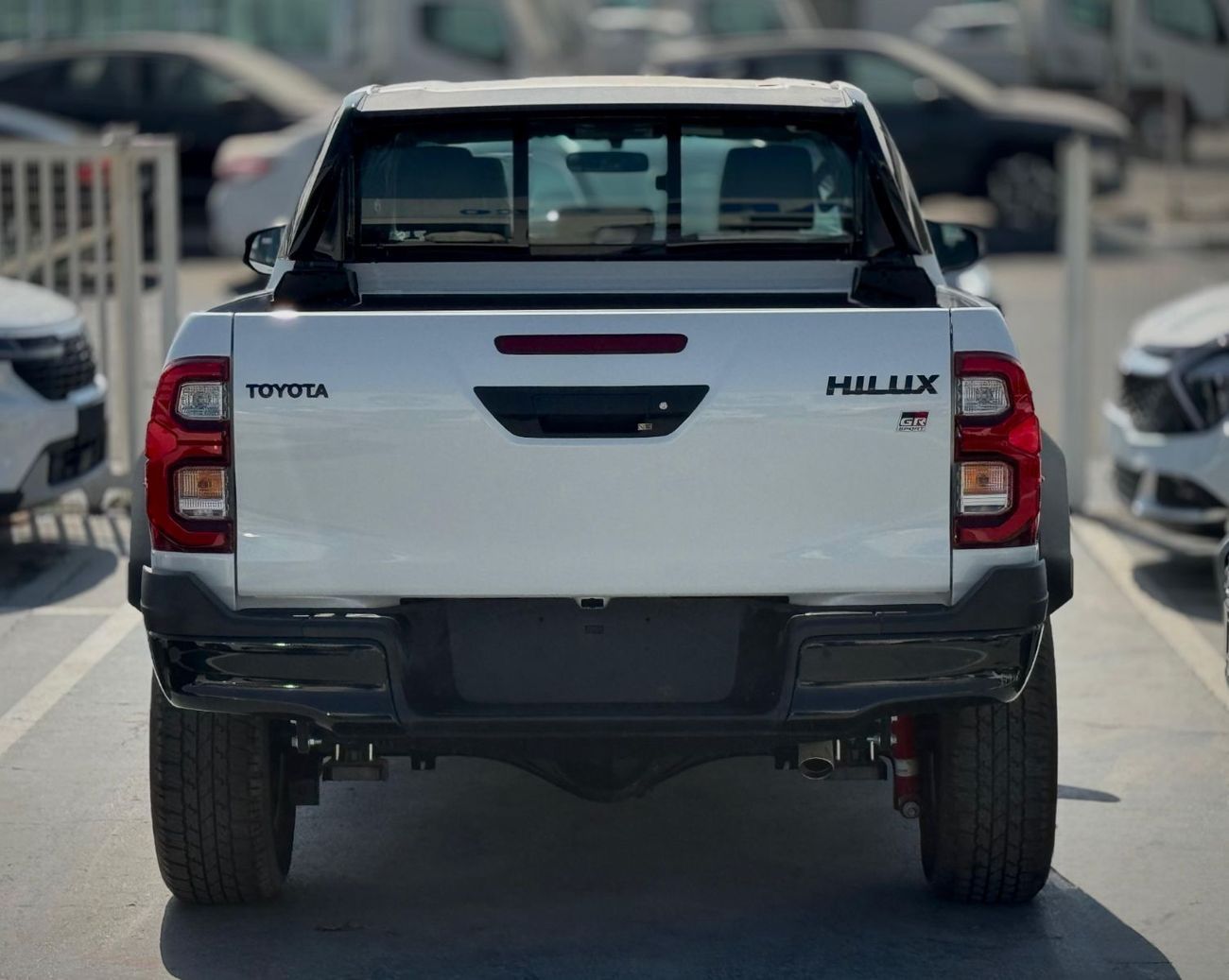 تويوتا هيلوكس GR Sport 4.0L 2025 Export Price @177,000 AED