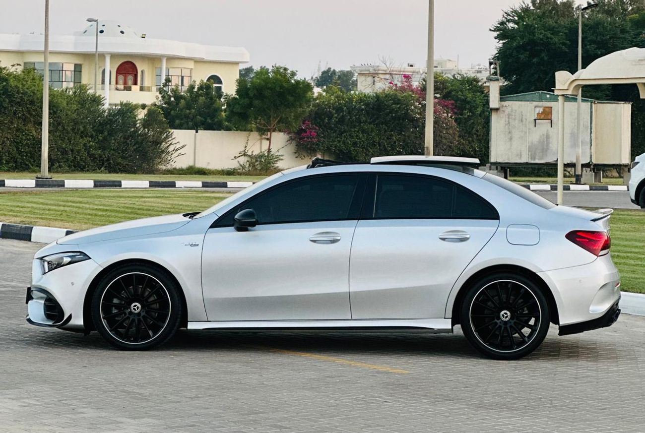 Mercedes-Benz A 220 AMG LINE PANORAMIC