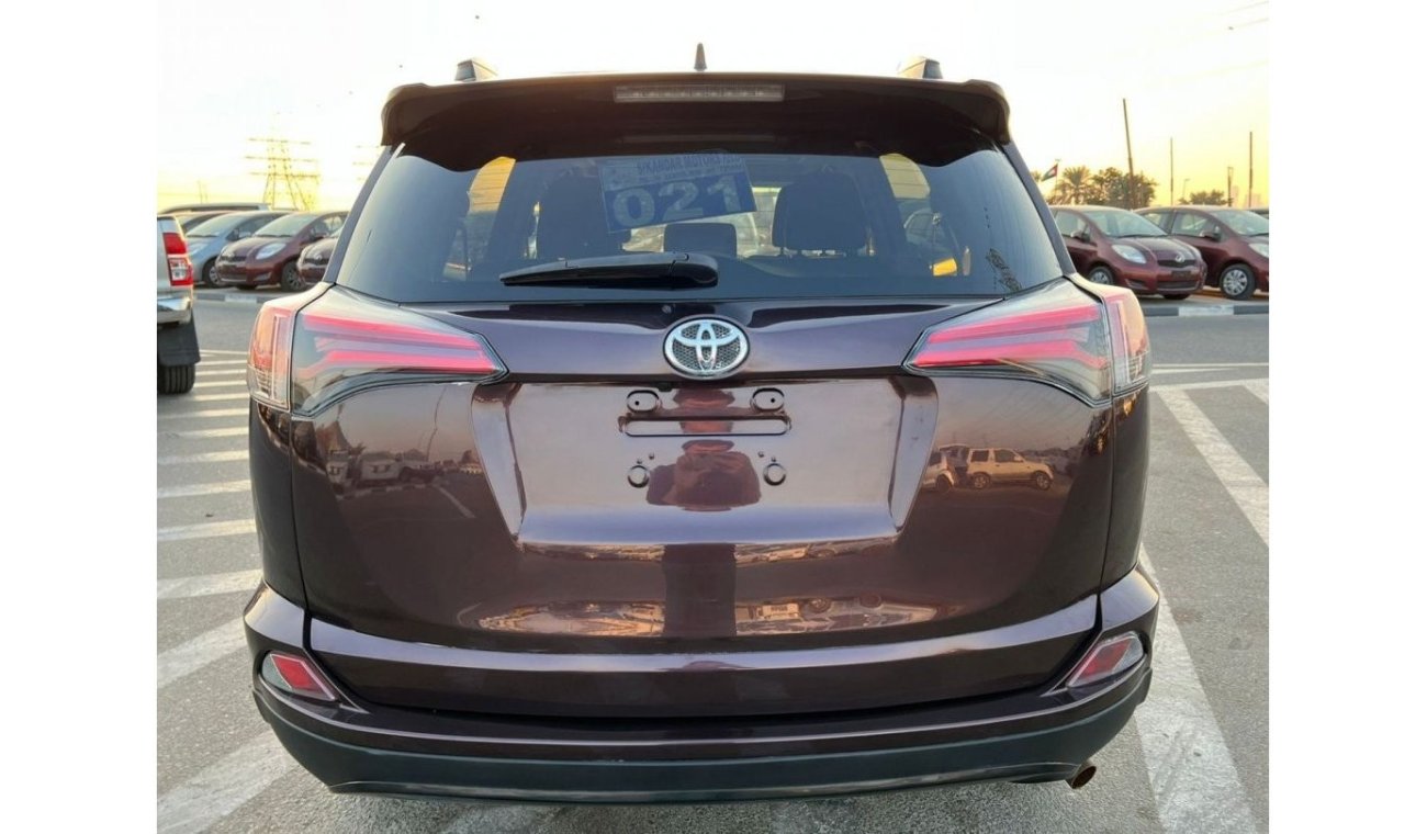 تويوتا راف ٤ 2017 TOYOTA RAV4 / XLE / AWD / MID OPTION