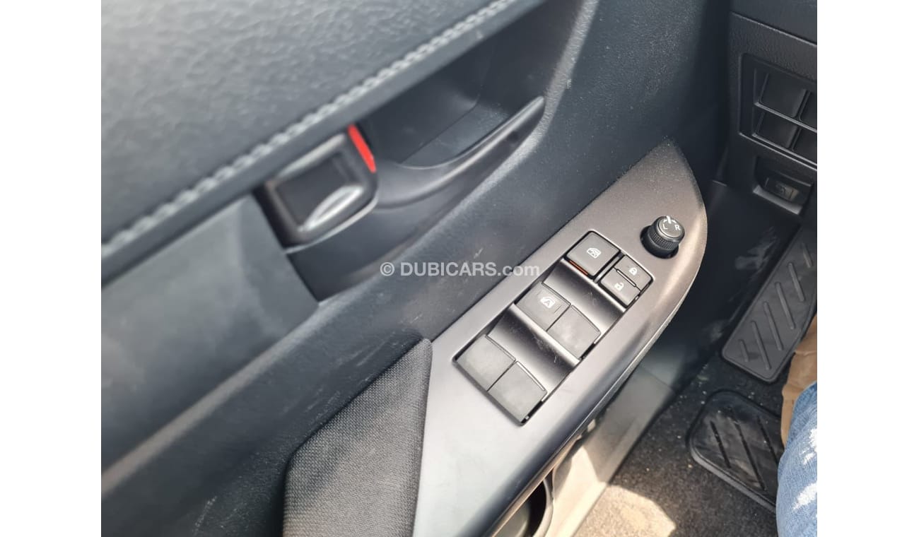 Toyota Hilux 2.4L, Diesel, M/T, Special Price