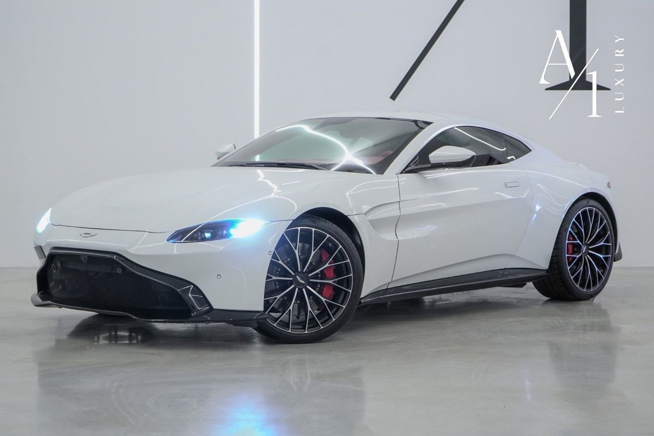 أستون مارتن فانتيج 2023 Aston Martin Vantage, Warranty, Full Service History, Excellent Condition, GCC Spec