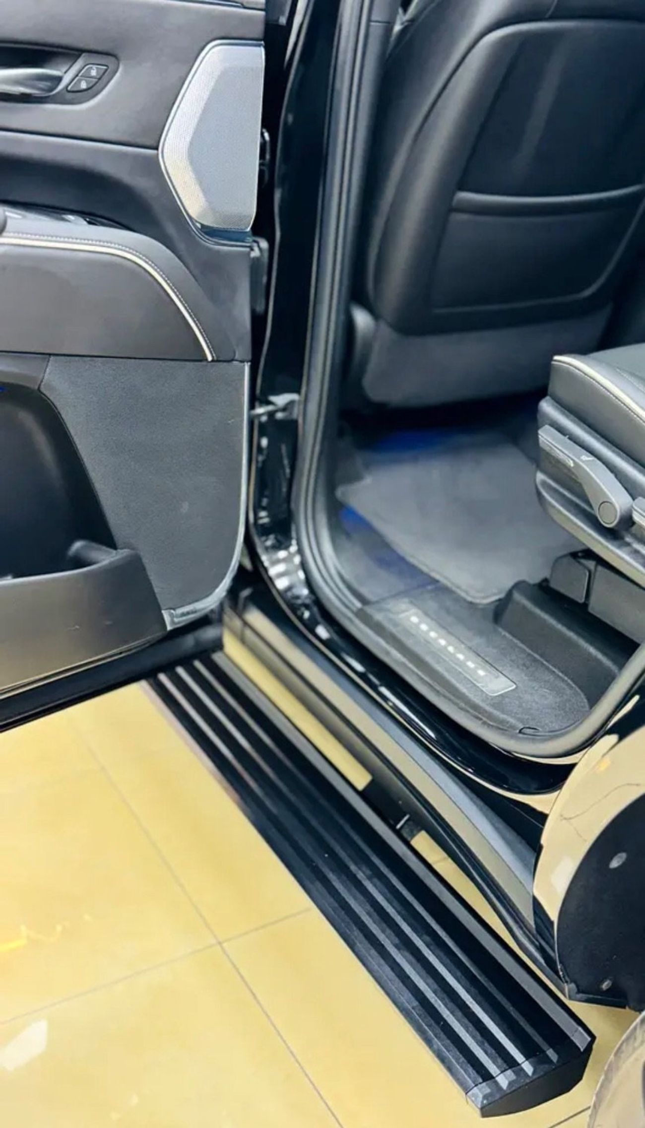 Cadillac Escalade PREMIUM LUXURY
