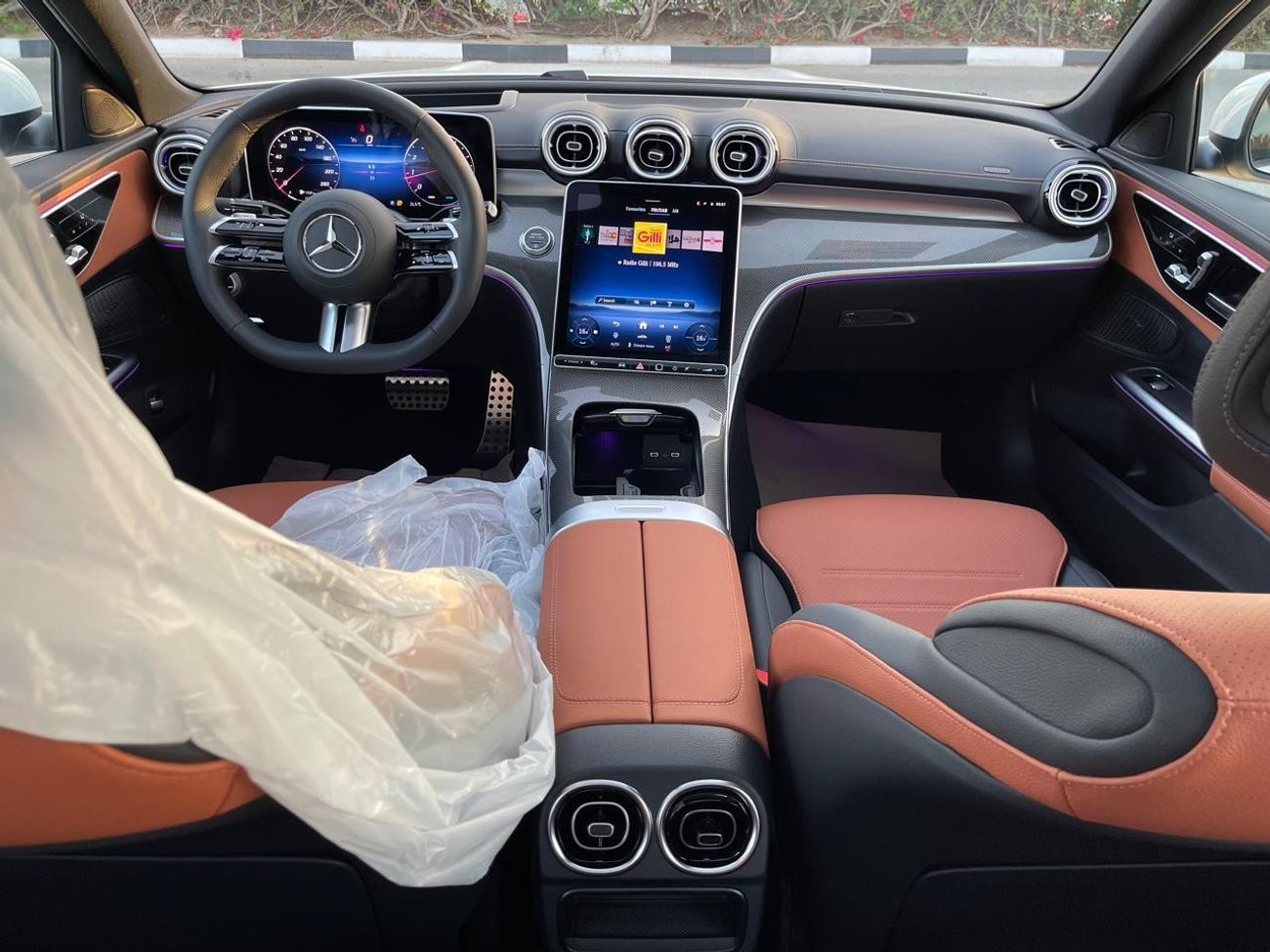 Mercedes-Benz C 200 AMG 5 years warranty 2025 GCC