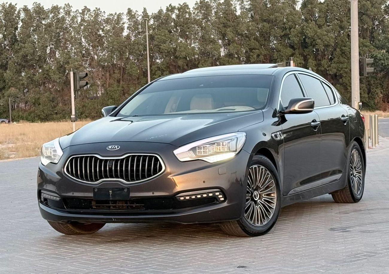 Kia Quoris TOP